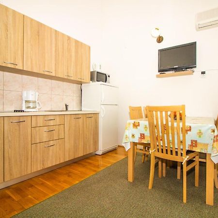 Renata Apartment With A View Baska  Luaran gambar